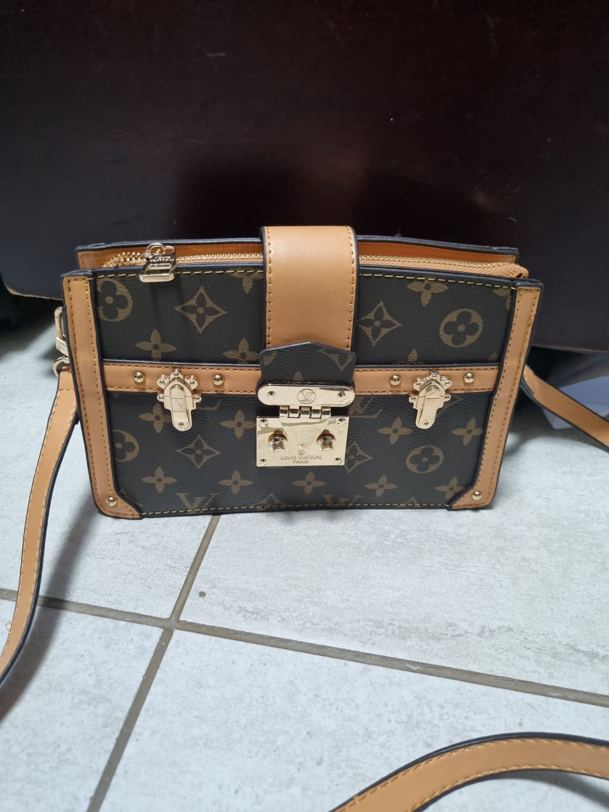 LV Bag - Crossbody - Fragrance Deliver SA