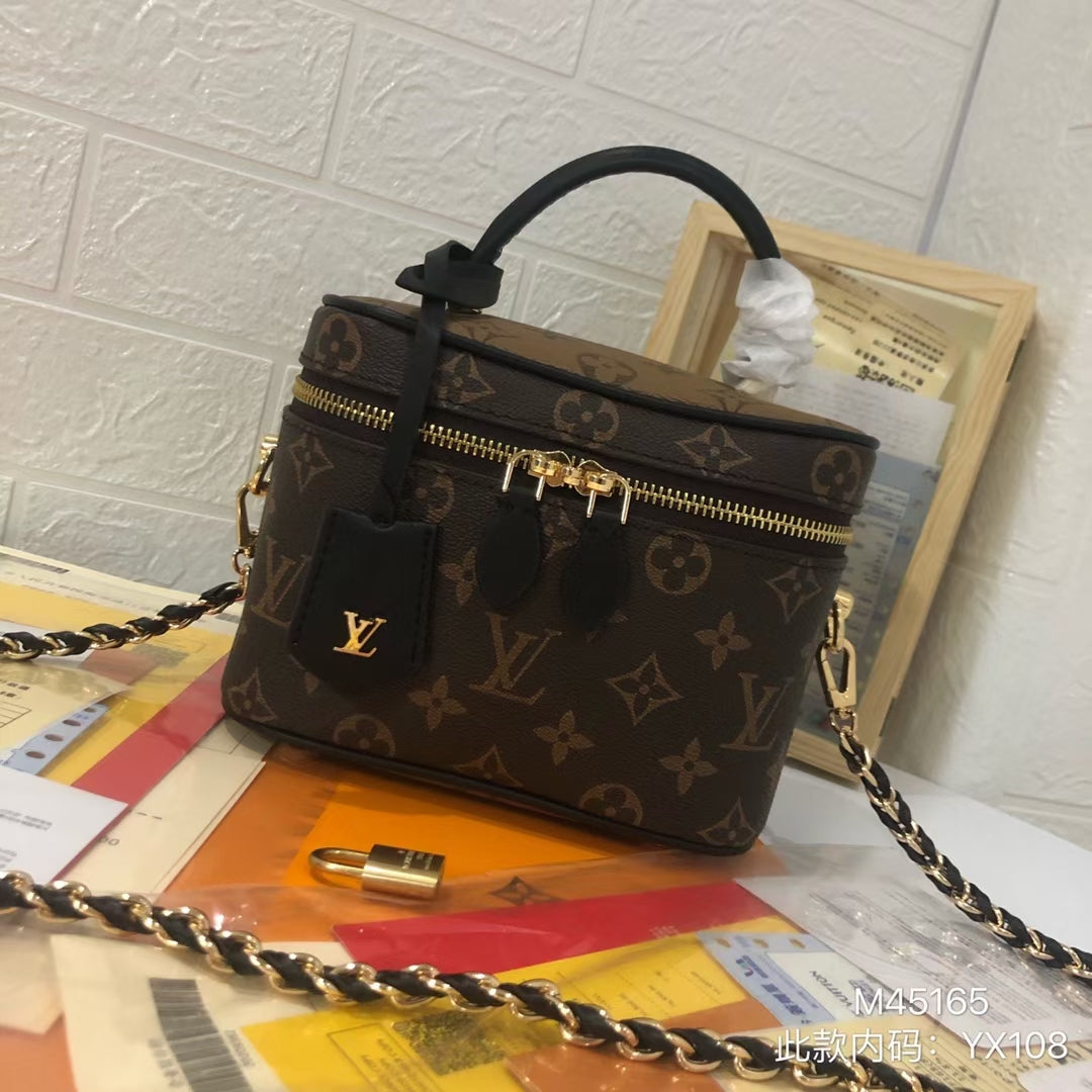 LV Bag - Fragrance Deliver SA