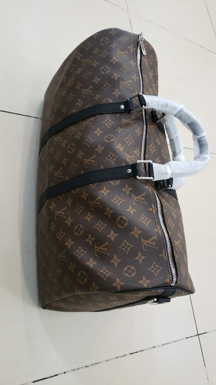 LV Bag - Travel Kit Bag - Fragrance Deliver SA