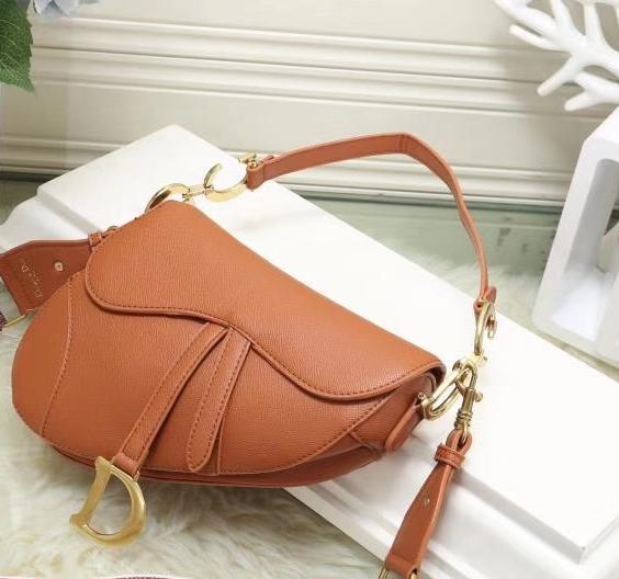 CD Bag - Sling Tan or Red - Fragrance Deliver SA