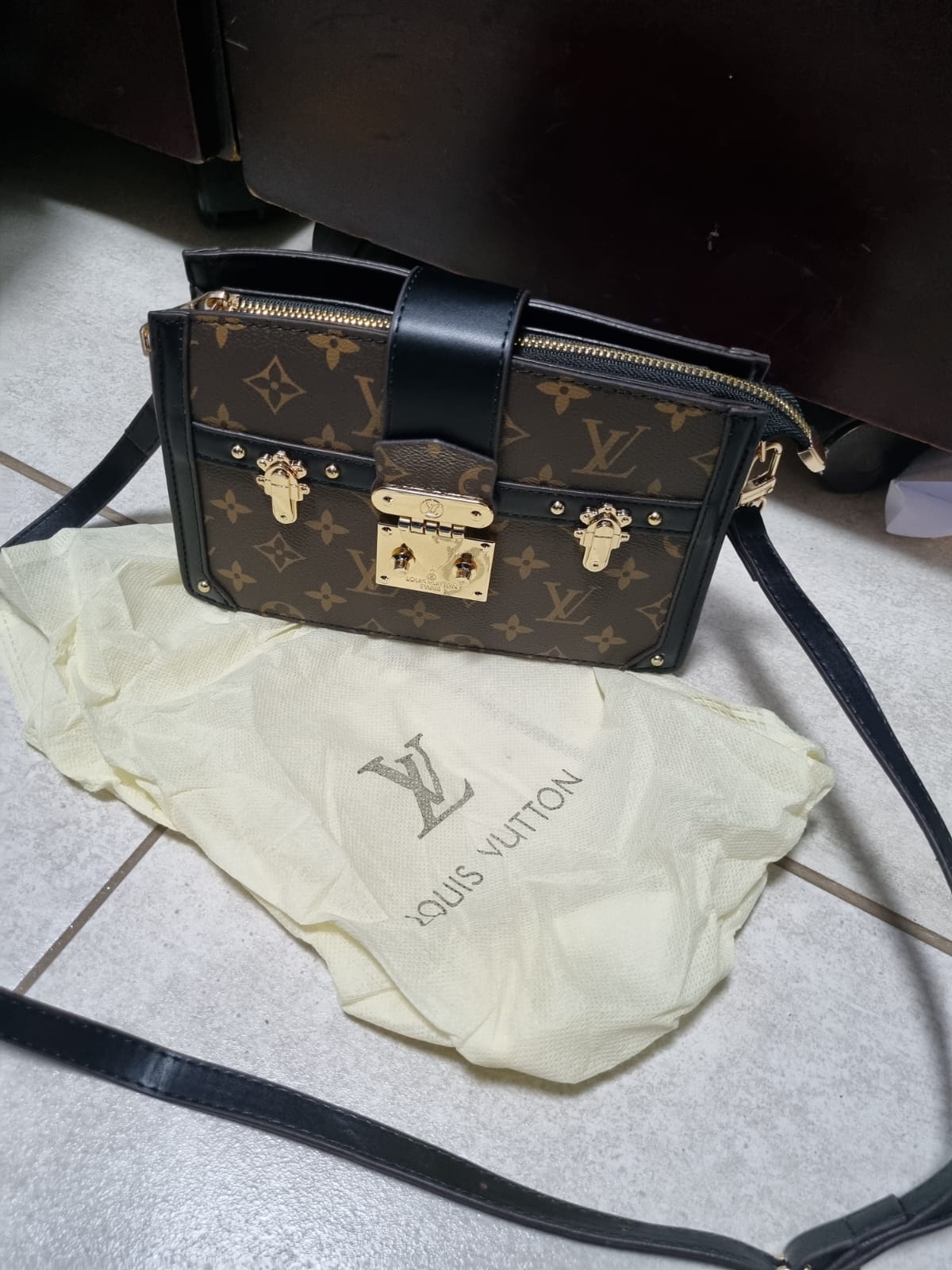 LV Bag - Crossbody - Fragrance Deliver SA