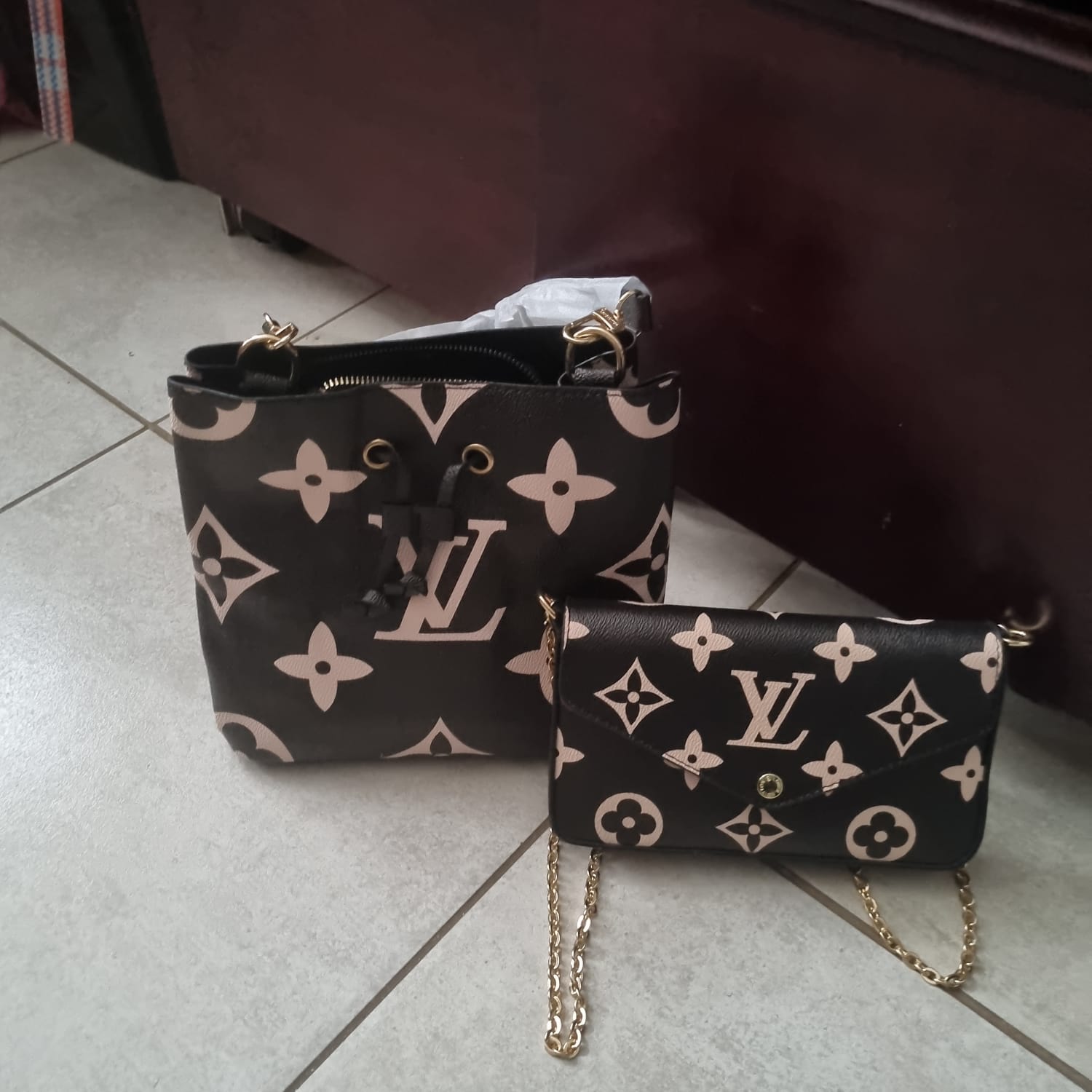 LV Bag - Combo Pink or Black - Fragrance Deliver SA