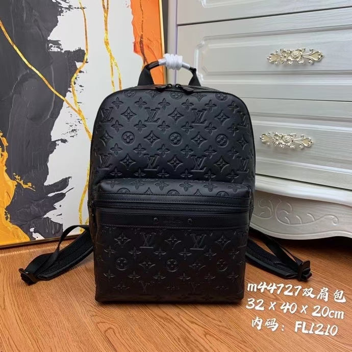 LV Bag - Backpack - Fragrance Deliver SA