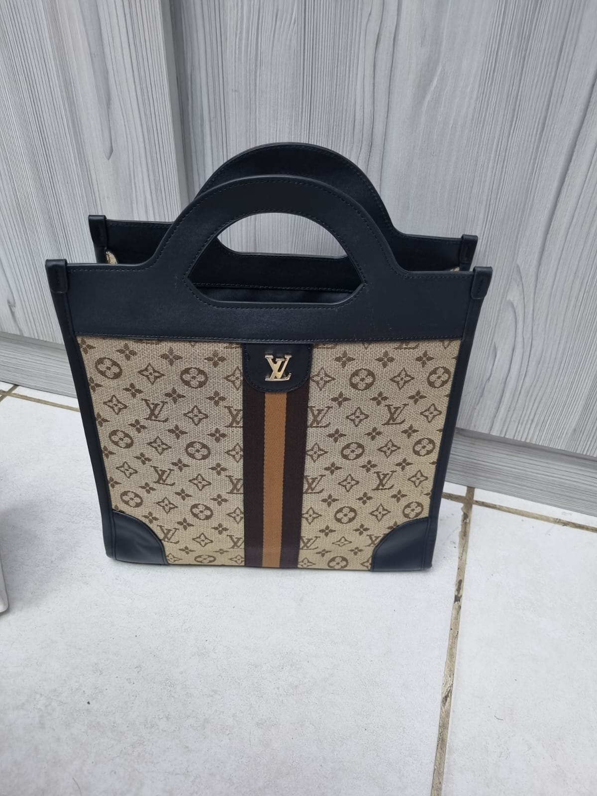 LV Bag - Handbag - Fragrance Deliver SA